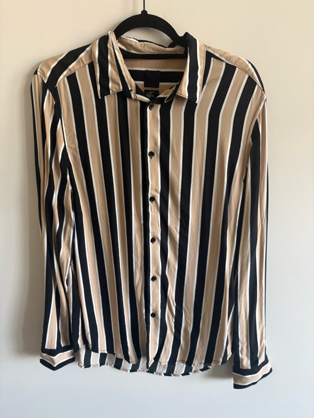 H&M Men's Vertical Stripe Button-Up Shirt in Black and Beige